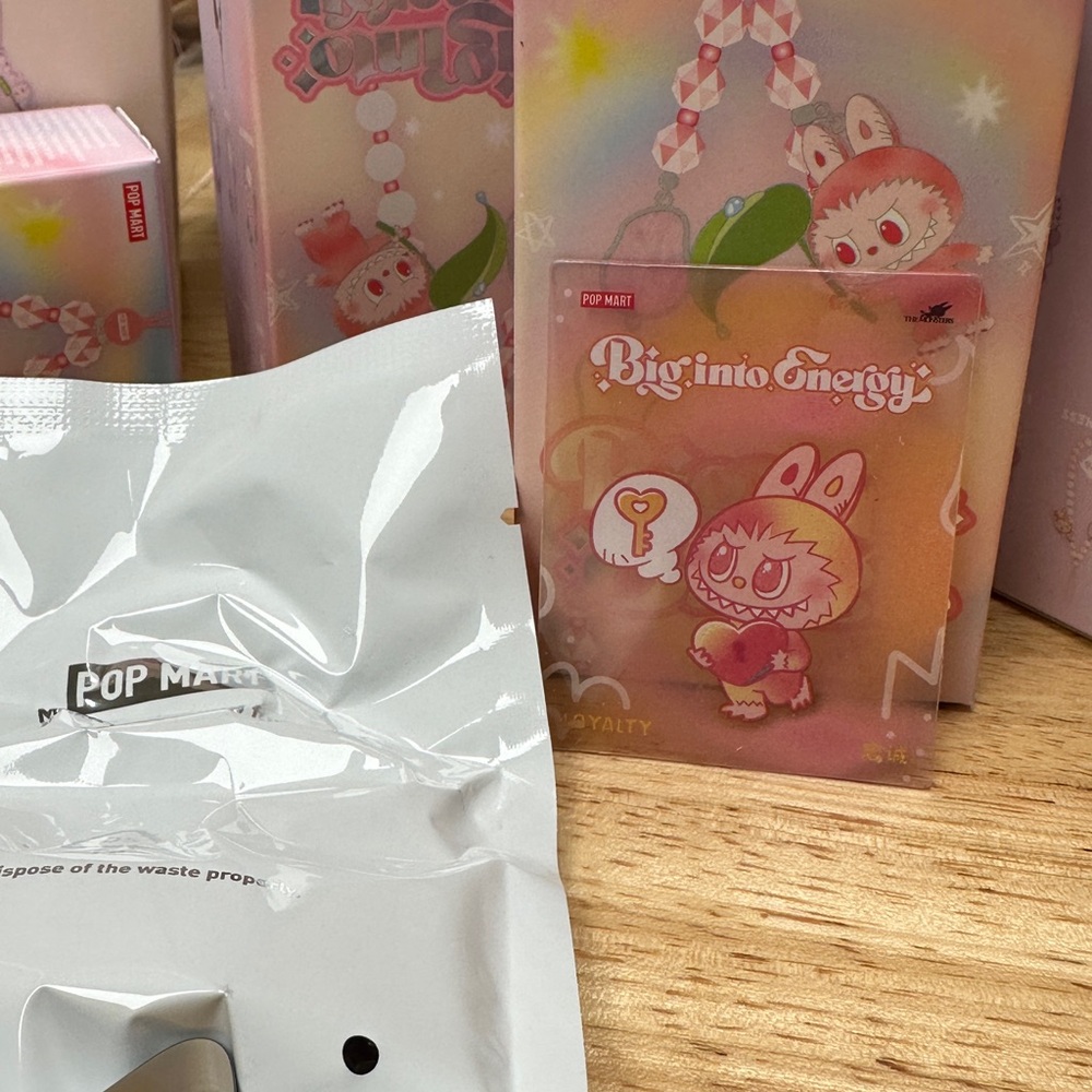 LOYALTY Authentic Pop Mart Big into Energy Phone Charm